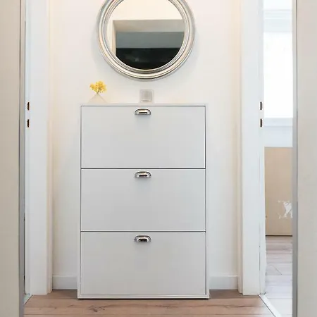 Апартаменты Luxury 1 Bedroom In